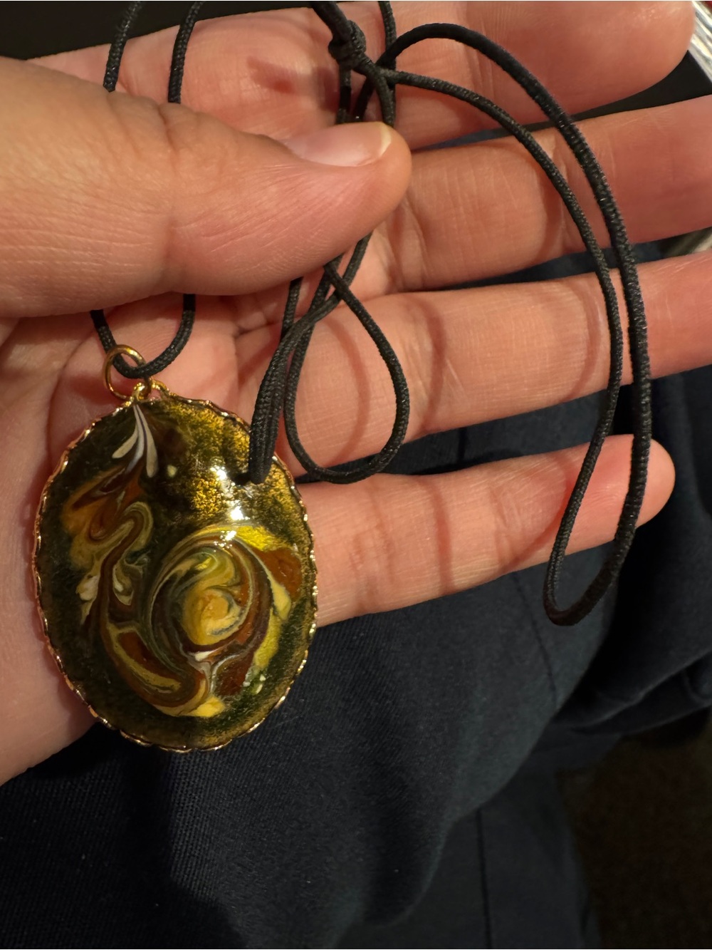 Vintage Enamel Swirl Pendant Necklace in Gold and Brown - Picture 4 of 6